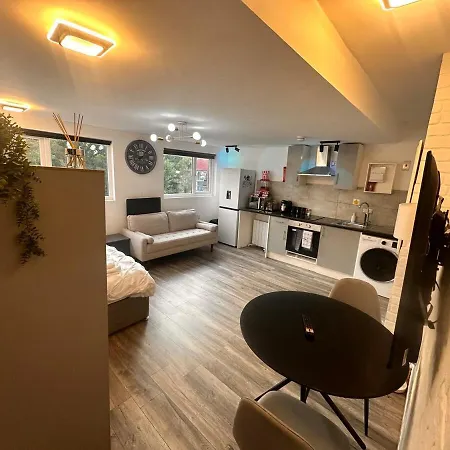 The Lofton A Loft Above The Rest Apartment Leeds (West Yorkshire)